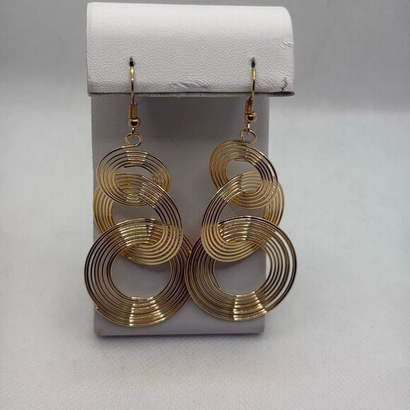 NWOT Exaggerated 70’s style disco circle fishhook earrings - Picture 1 of 3